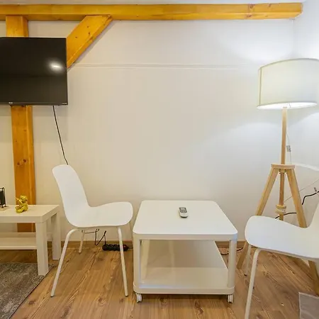 2 Bedroom In The Dob Street, Emerald Apartment Budapest