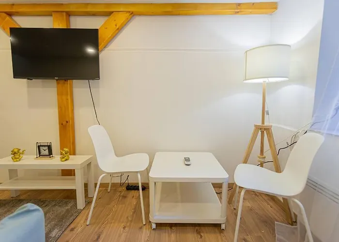 2 Bedroom In The Dob Street, Emerald Daire Budapeşte